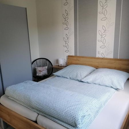Ferienhaus Leo Blankenrath Eksteriør billede